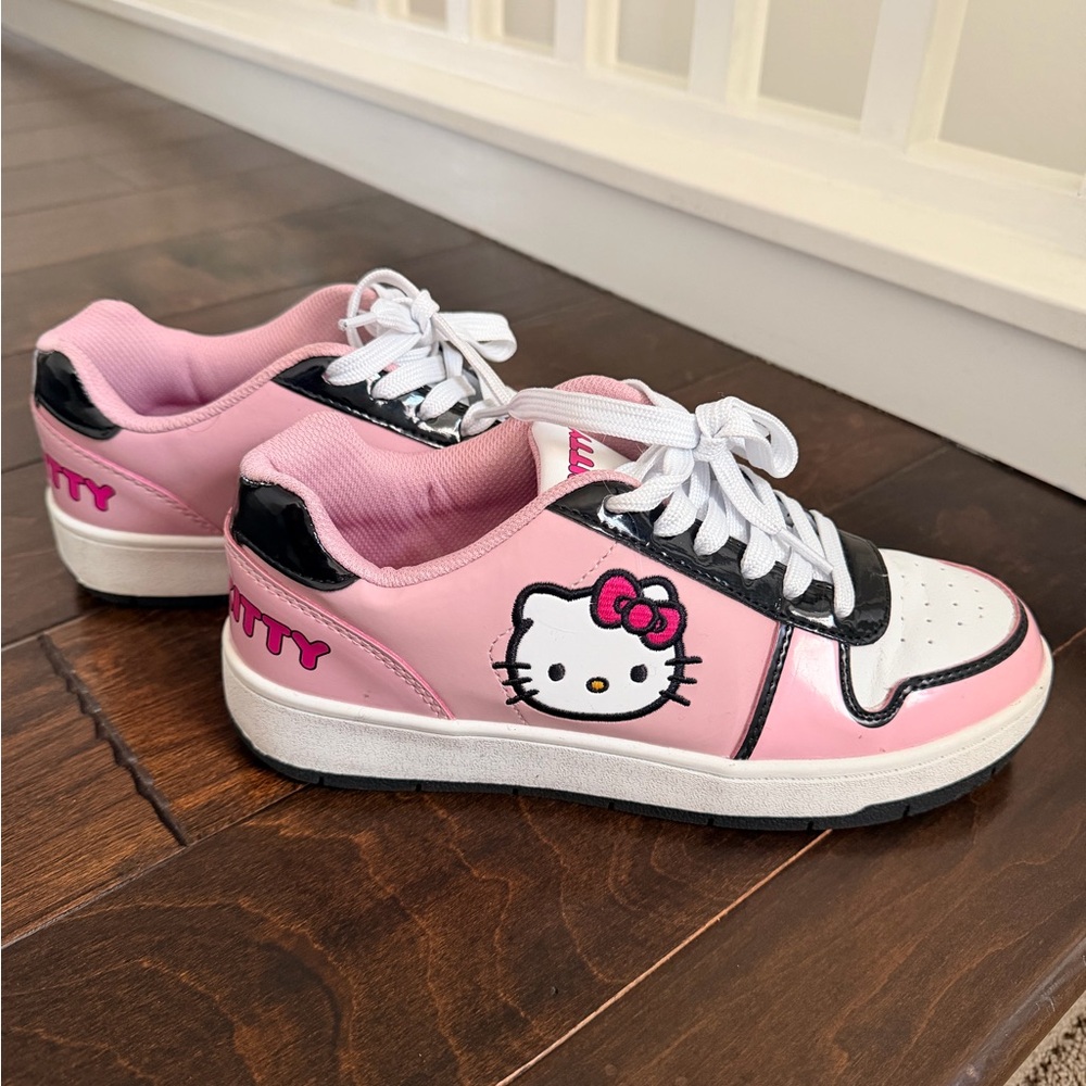 Hello Kitty Pink and White Sneakers Size 8 - Picture 3 of 6